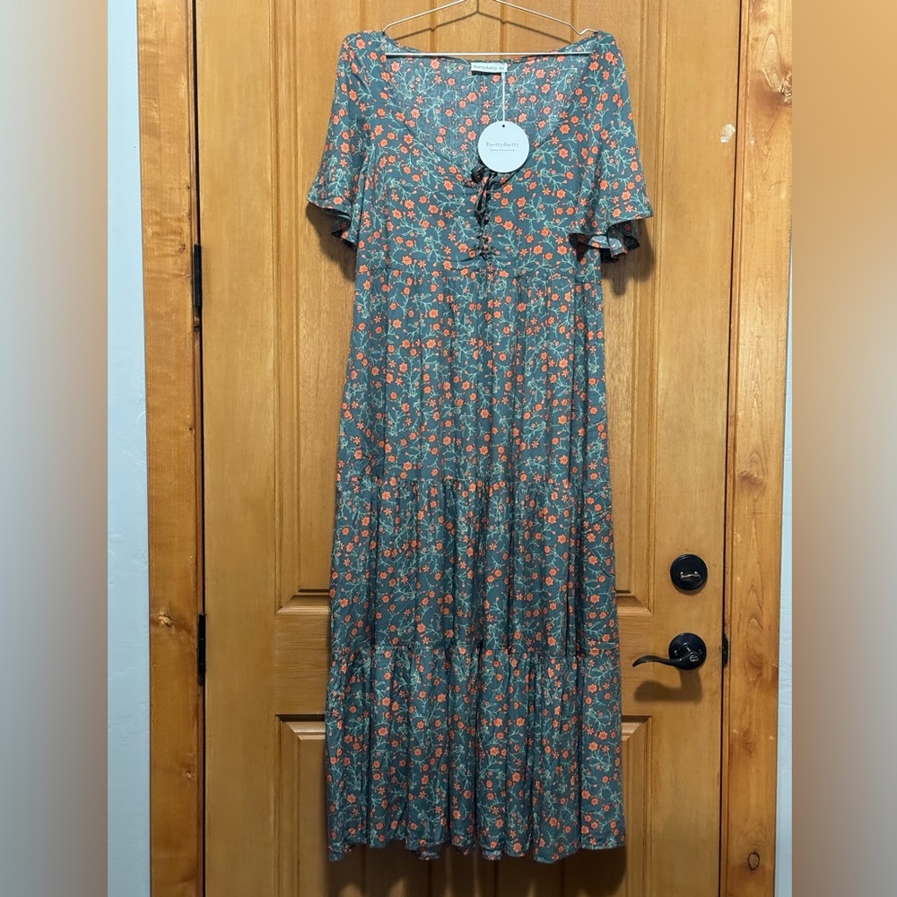 Rusty Dusty Chic Floral Maxi Dress in olive green and Red 2X  new with tag